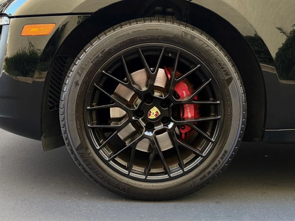 2018 Porsche Macan GTS - Image 14 of 21