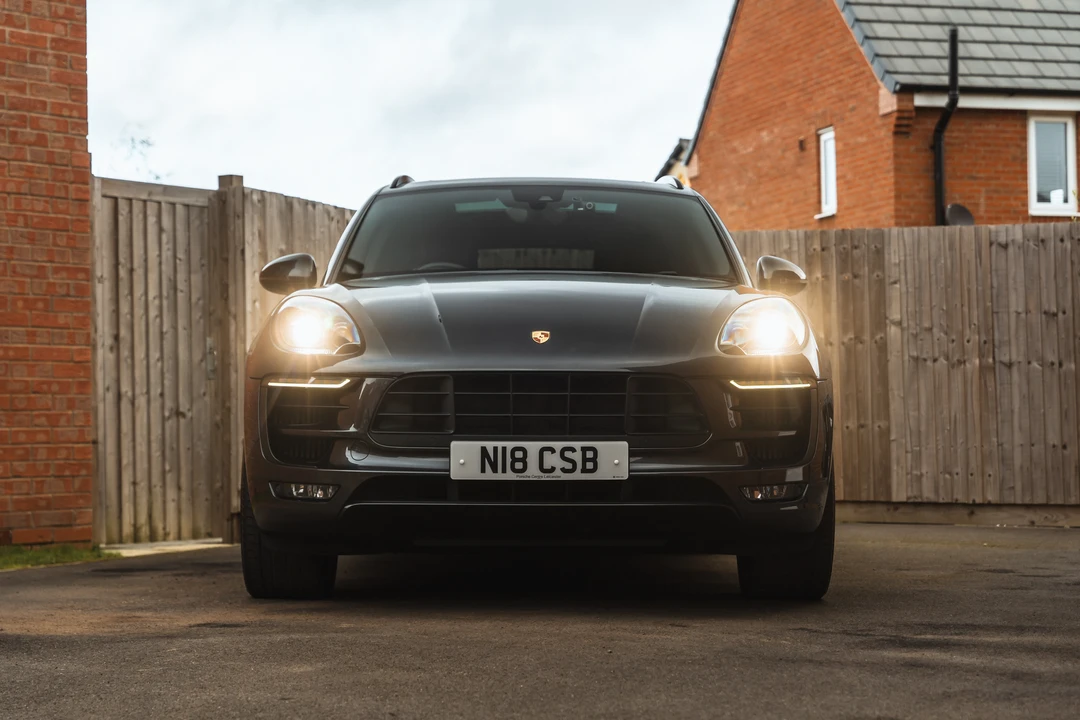2018 Porsche Macan GTS - Image 11 of 31