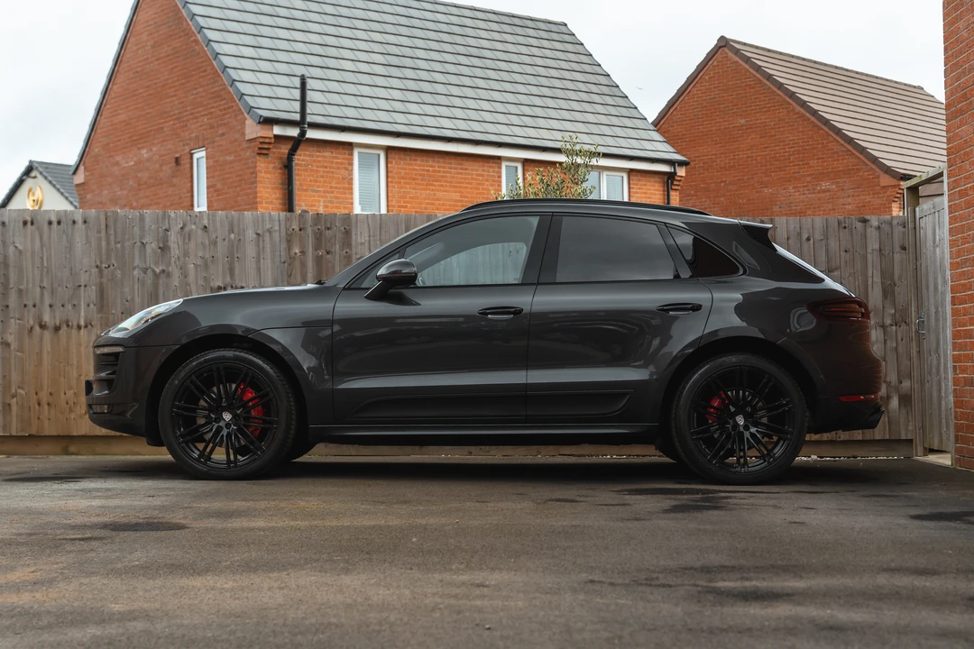 2018 Porsche Macan GTS - Image 13 of 31