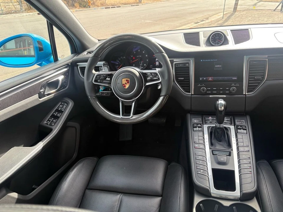 2018 Porsche Macan GTS - Image 9 of 21