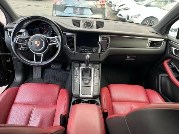 2018 Porsche Macan - Image 3 of 5
