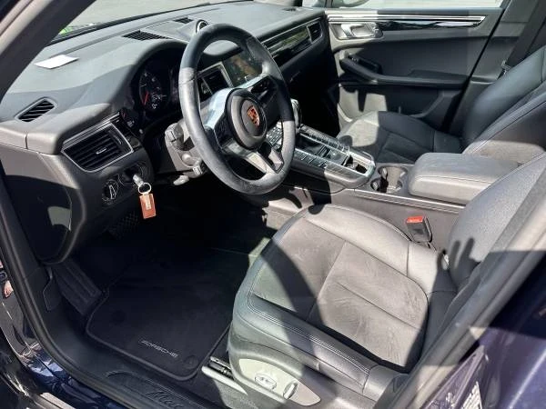 2018 Porsche Macan - Image 11 of 15
