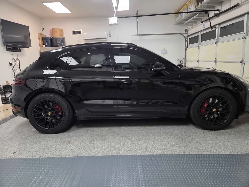 2018 Porsche Macan - Image 8 of 14