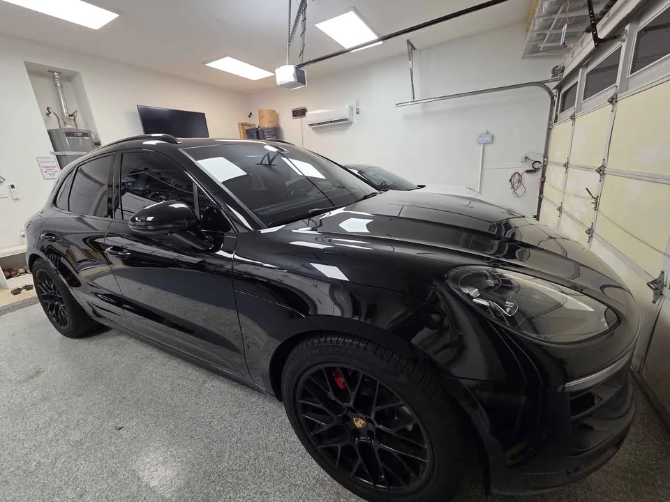 2018 Porsche Macan - Image 9 of 14