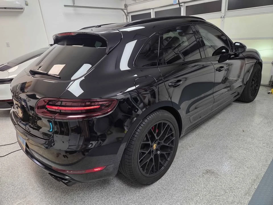 2018 Porsche Macan - Image 10 of 14