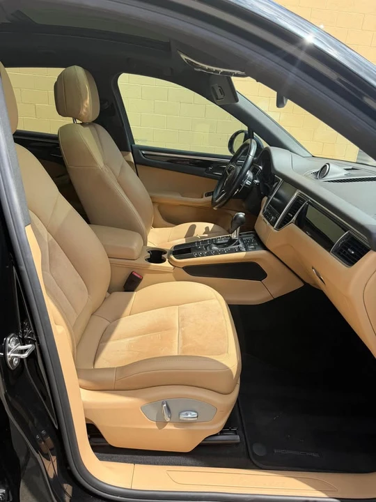 2018 Porsche Macan - Image 5 of 7