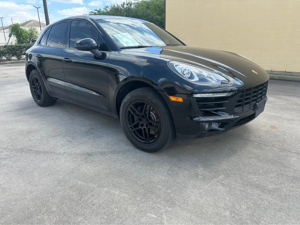 2018 Porsche Macan - Image 9 of 15