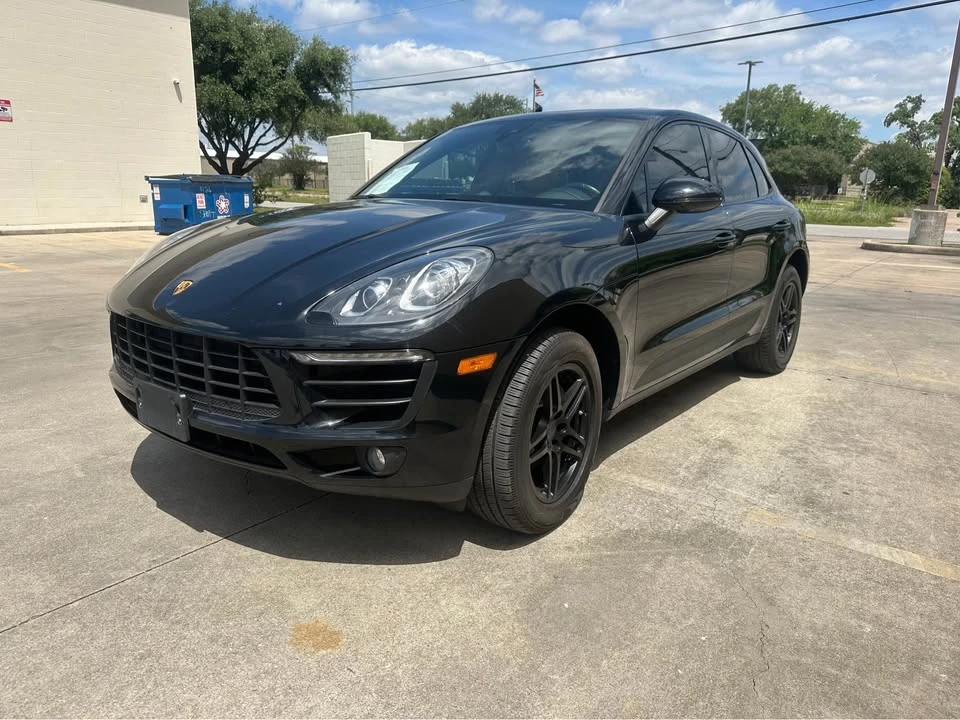 2018 Porsche Macan - Image 2 of 15