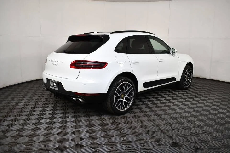 2018 Porsche Macan - Image 7 of 20