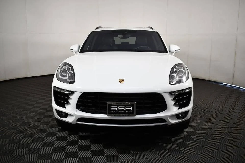 2018 Porsche Macan - Image 2 of 20
