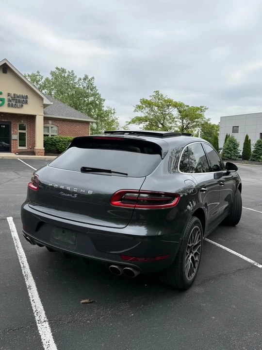 2018 Porsche Macan - Image 2 of 16