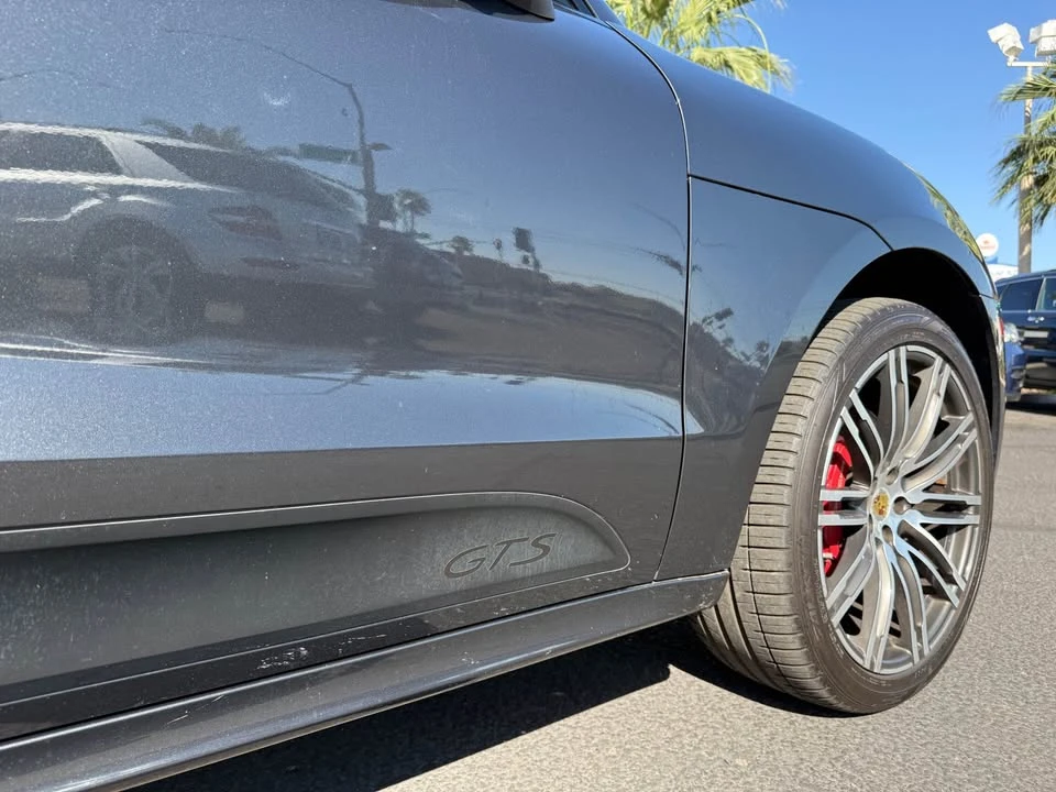 2018 Porsche Macan - Image 11 of 20