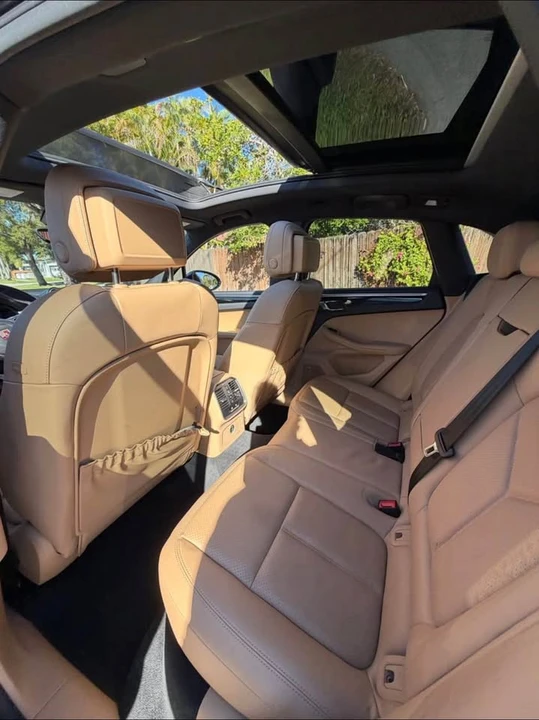 2018 Porsche Macan - Image 2 of 5