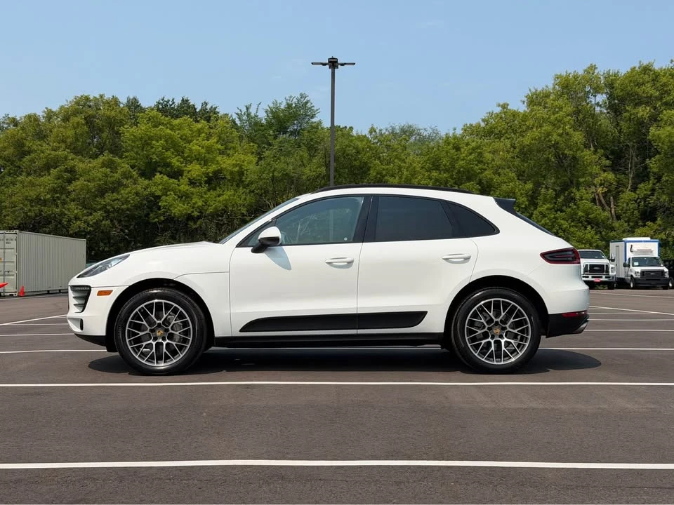 2018 Porsche Macan - Image 3 of 11