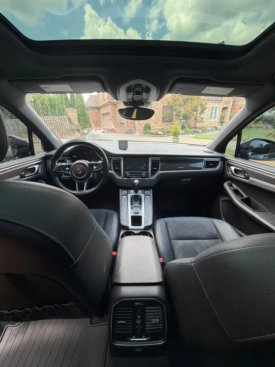 2018 Porsche Macan - Image 6 of 13