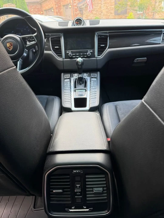2018 Porsche Macan - Image 7 of 13