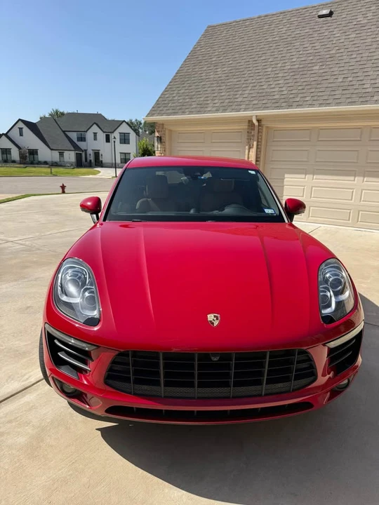 2018 Porsche Macan - Image 2 of 17