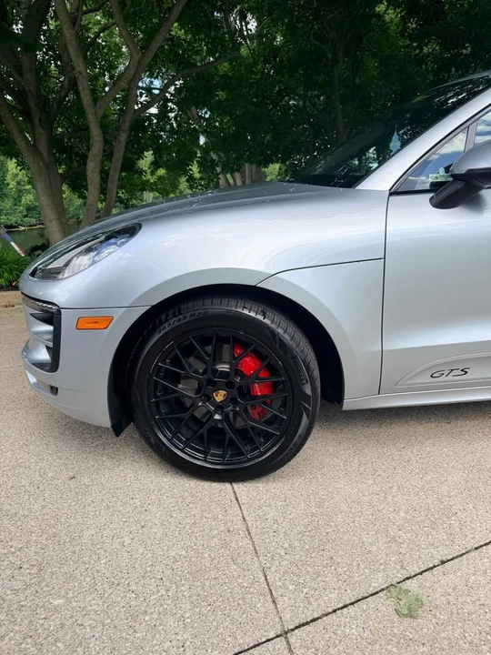2018 Porsche Macan - Image 8 of 17