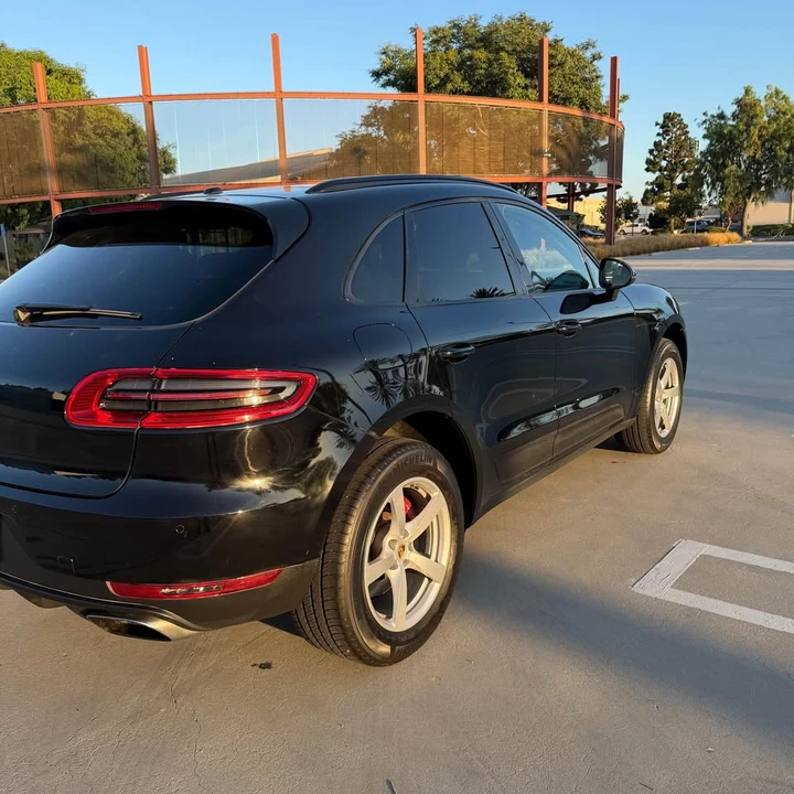 2018 Porsche Macan - Image 6 of 18