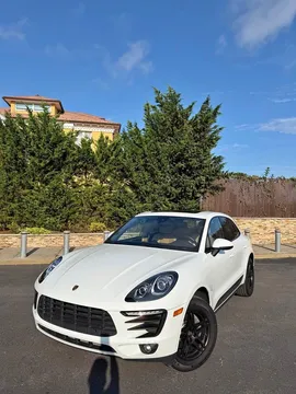 2018 Porsche Macan Macan
