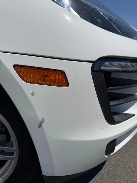 2018 Porsche Macan - Image 11 of 16