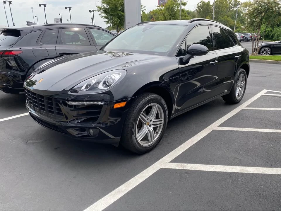 2018 Porsche Macan - Image 2 of 6