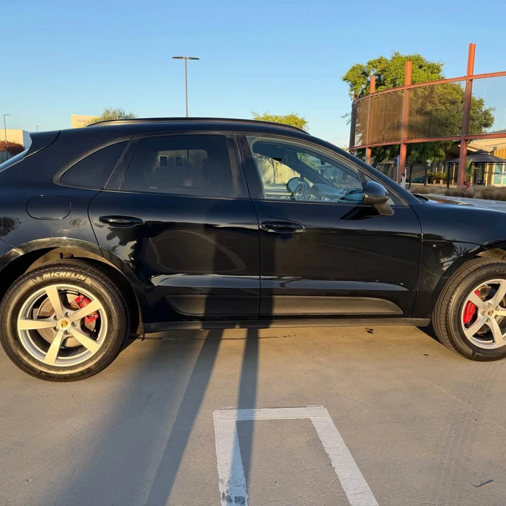 2018 Porsche Macan - Image 7 of 18