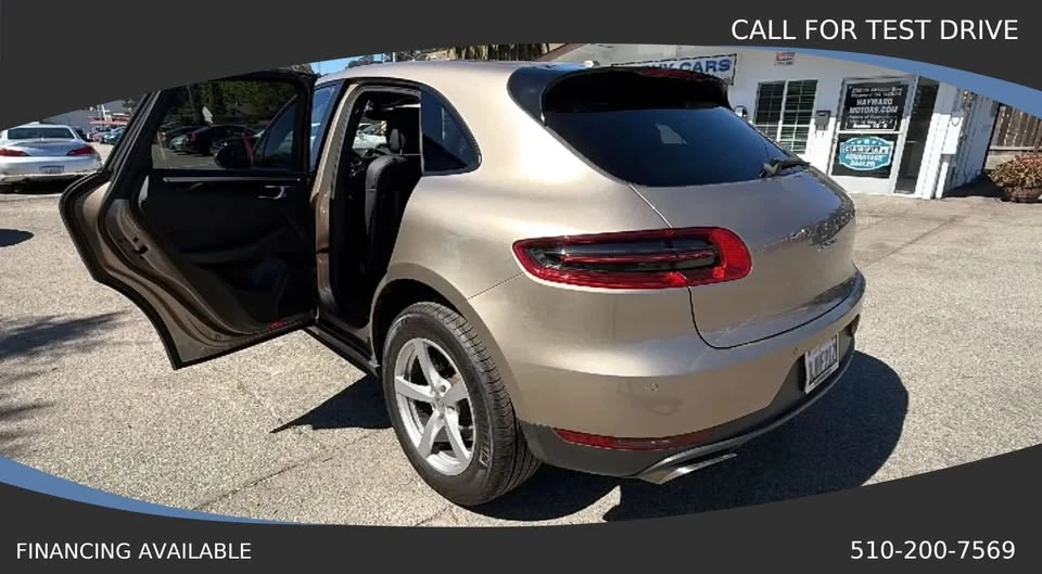 2018 Porsche Macan - Image 17 of 20