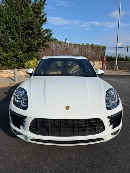 2018 Porsche Macan - Image 3 of 20