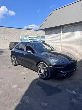 2018 Porsche Macan Turbo