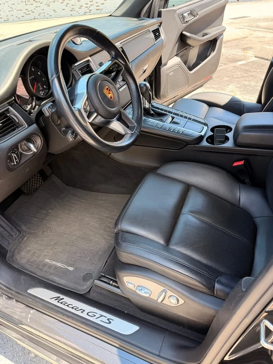2018 Porsche Macan - Image 4 of 8
