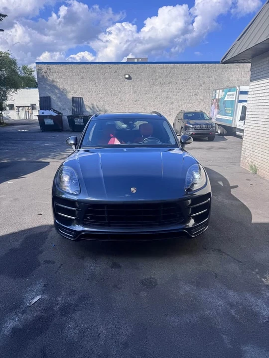 2018 Porsche Macan - Image 2 of 20