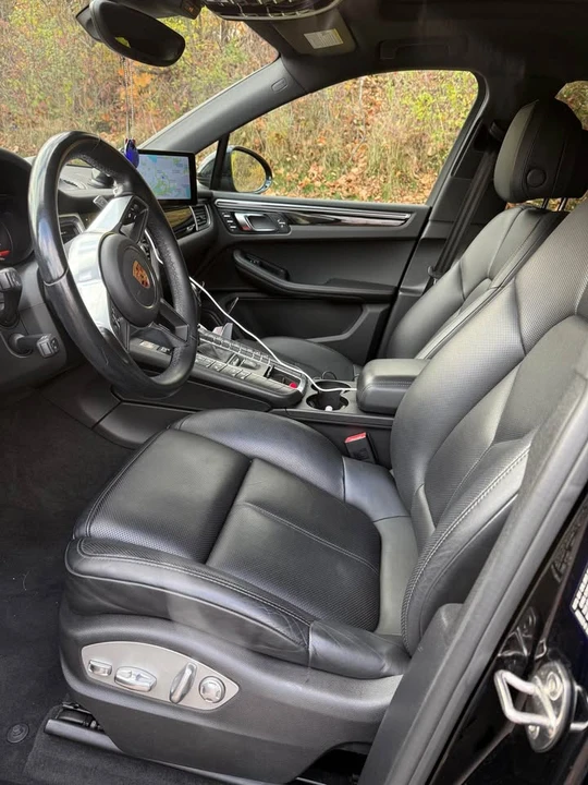 2018 Porsche Macan - Image 5 of 15