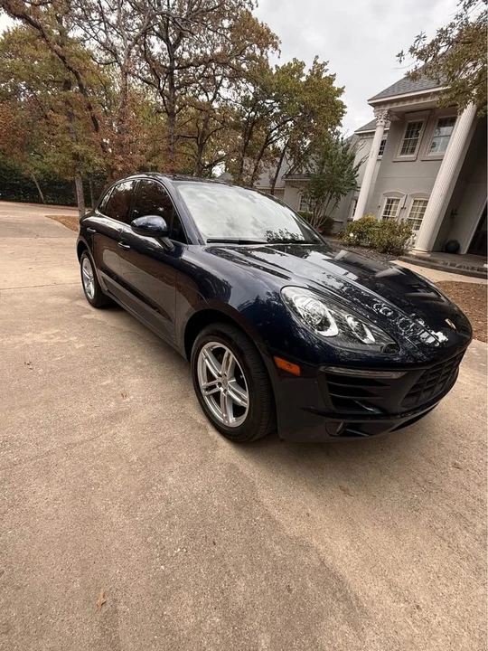 2018 Porsche Macan - Image 2 of 18
