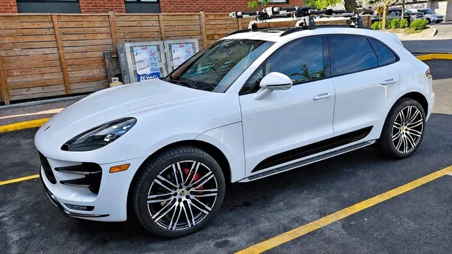 2018 Porsche Macan Turbo