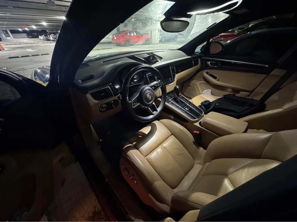 2018 Porsche Macan - Image 4 of 4
