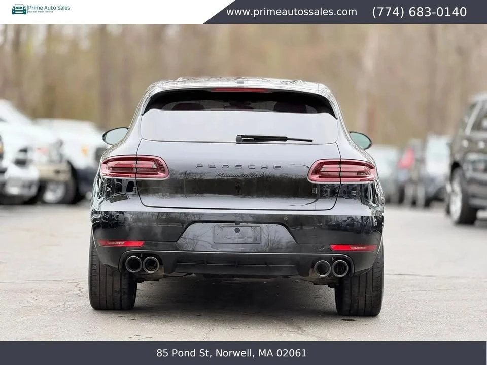 2018 Porsche Macan - Image 9 of 20