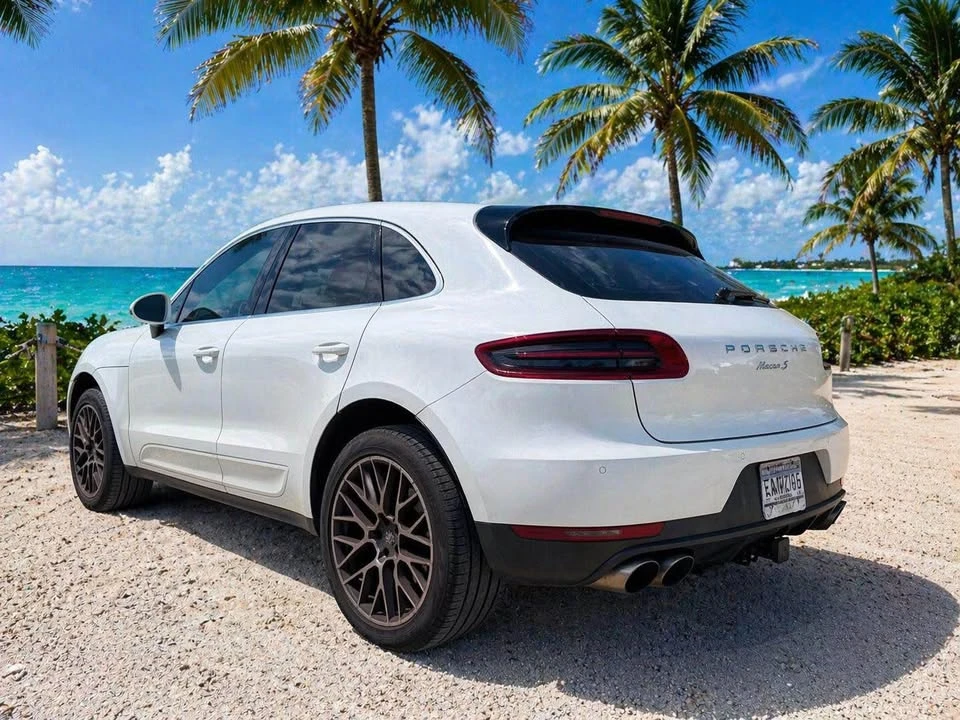 2018 Porsche Macan - Image 8 of 13