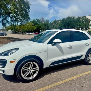 2018 Porsche Macan Macan