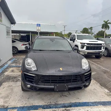 2018 Porsche Macan Macan