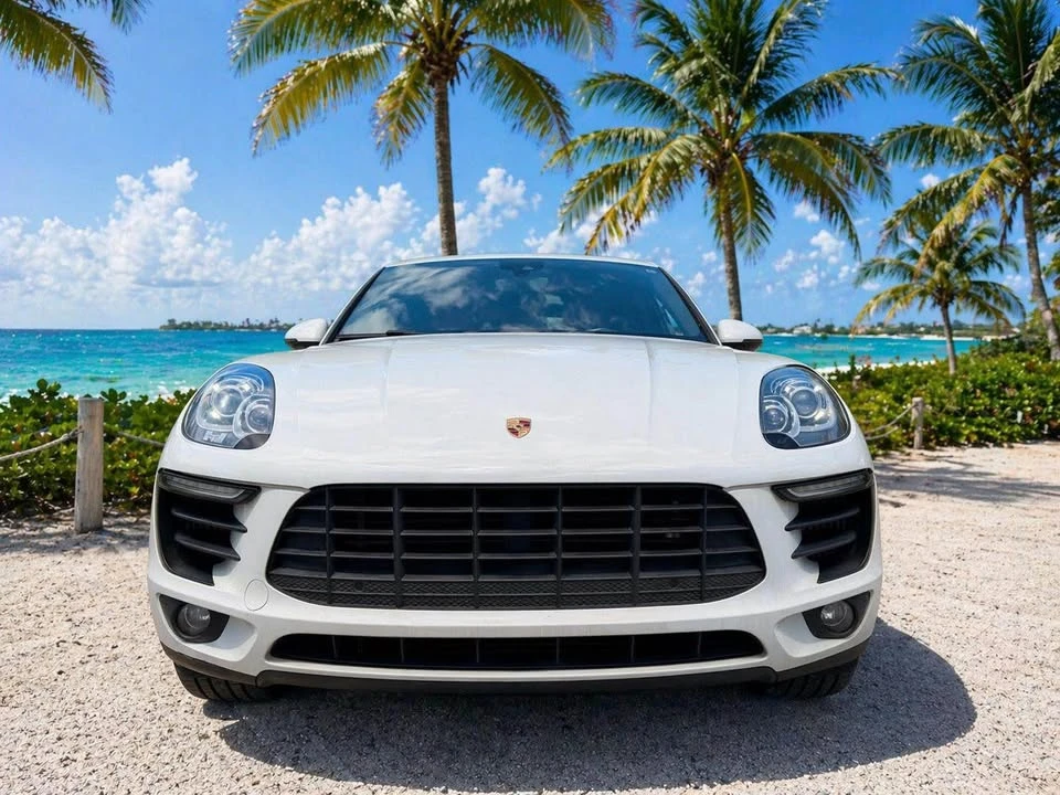 2018 Porsche Macan - Image 2 of 13