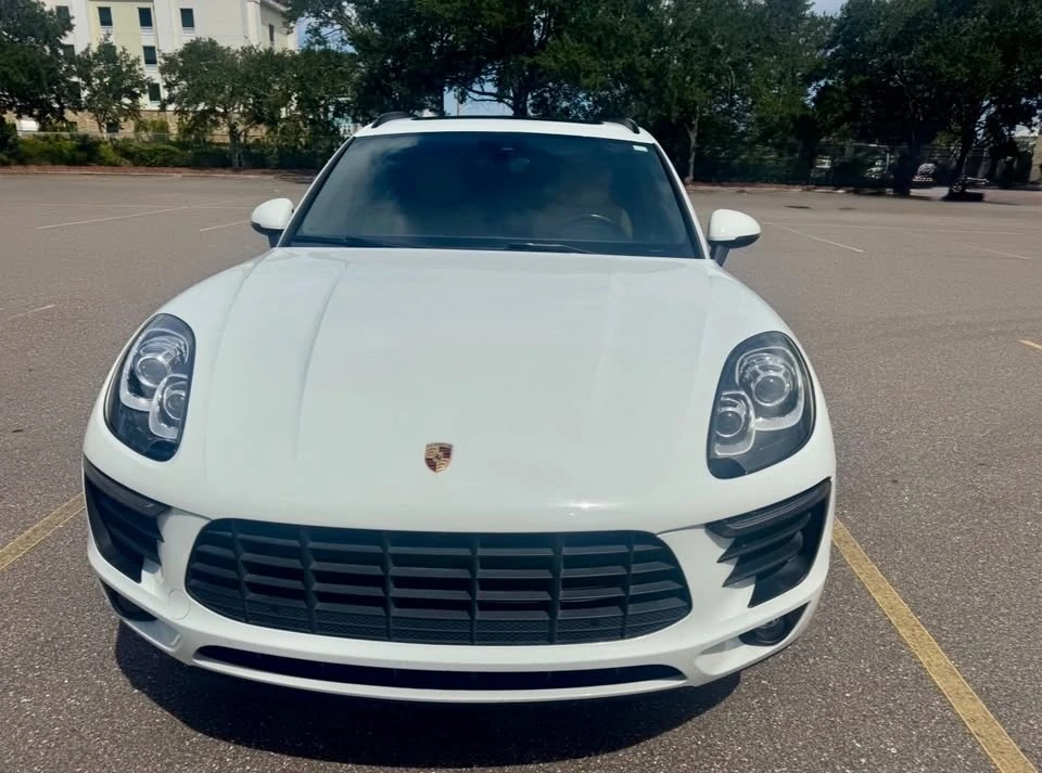 2018 Porsche Macan - Image 2 of 14