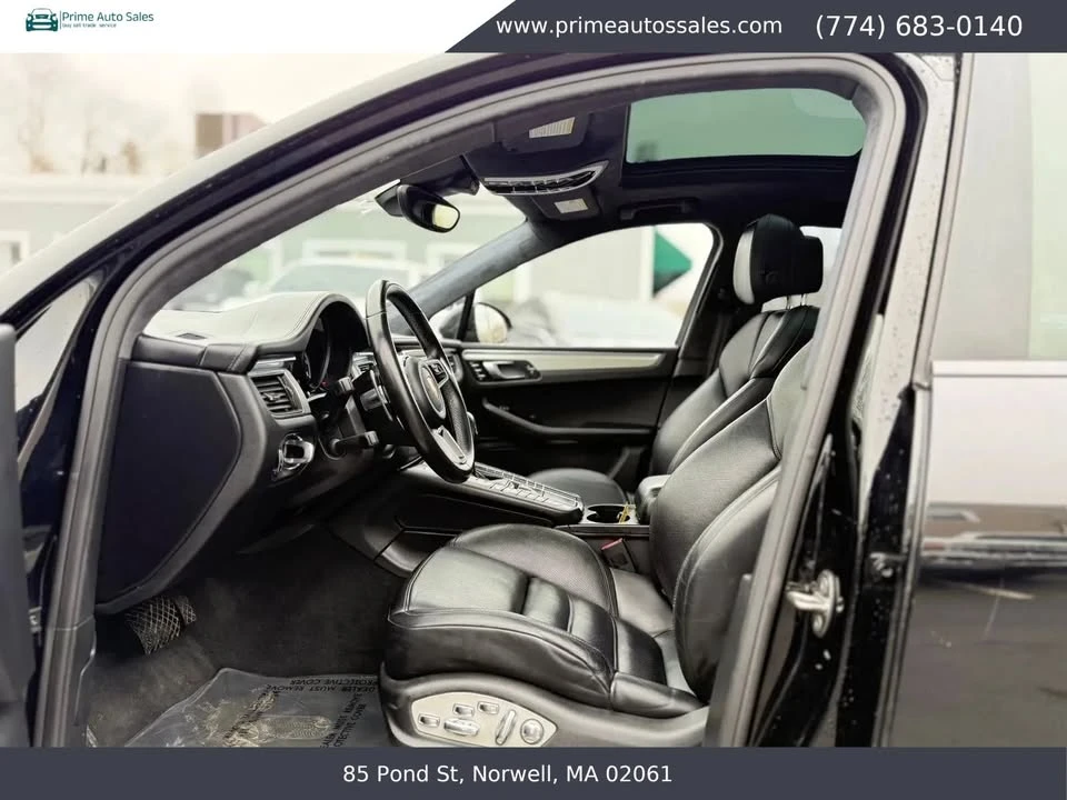 2018 Porsche Macan - Image 11 of 20