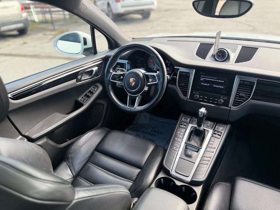 2018 Porsche Macan - Image 7 of 9