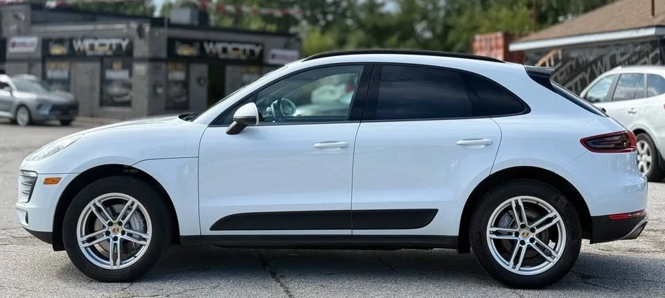 2018 Porsche Macan - Image 4 of 9