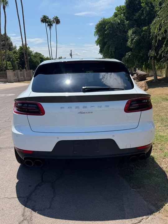 2018 Porsche Macan - Image 8 of 20
