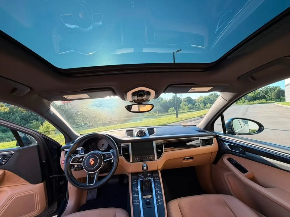 2018 Porsche Macan - Image 6 of 16