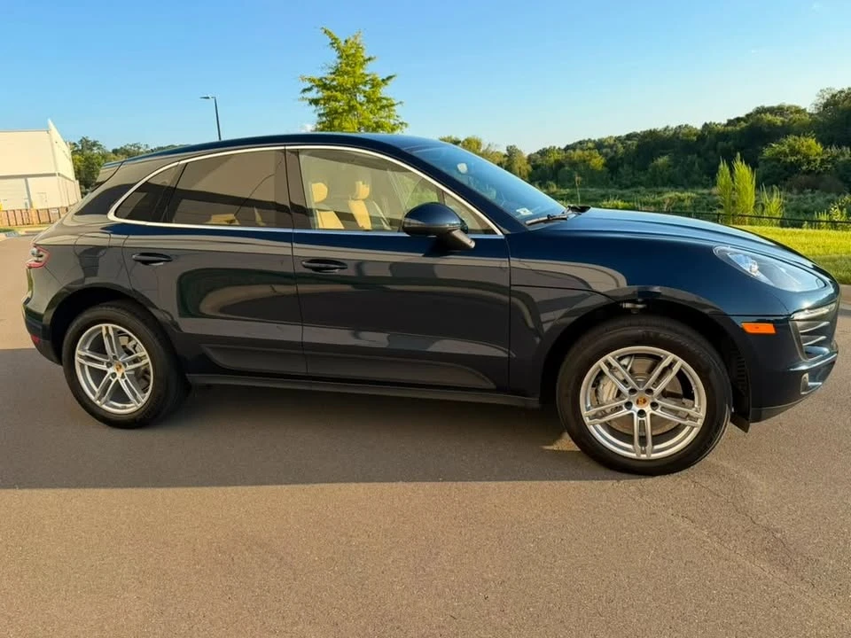 2018 Porsche Macan - Image 4 of 16