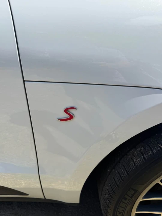 2018 Porsche Macan - Image 10 of 20