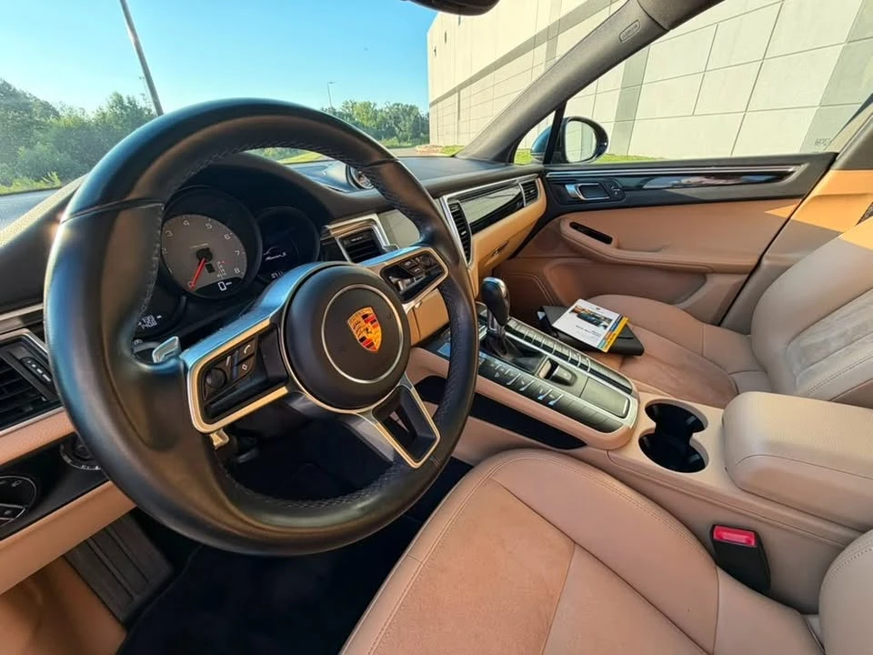 2018 Porsche Macan - Image 7 of 16